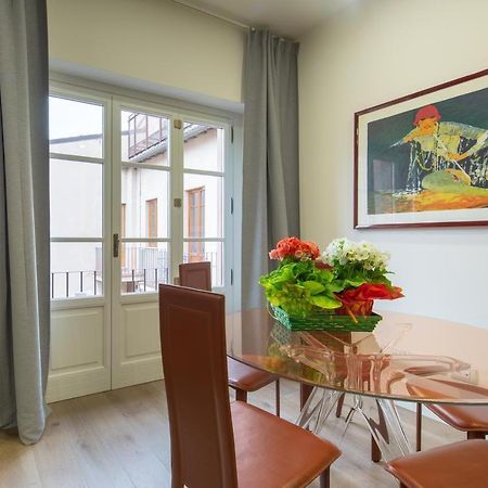 Stunning & Luxurious 1Br Apt 1 Min Walk By Duomo Firenze Bagian luar foto