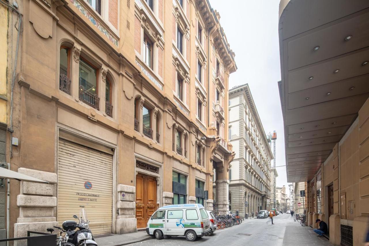 Stunning & Luxurious 1Br Apt 1 Min Walk By Duomo Firenze Bagian luar foto